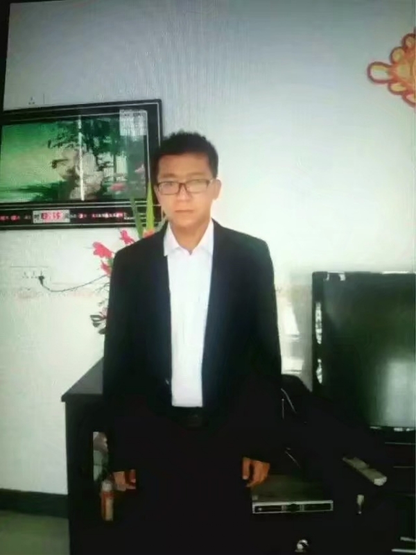 依然疼痛的第一张照片--安庆相亲服务中心