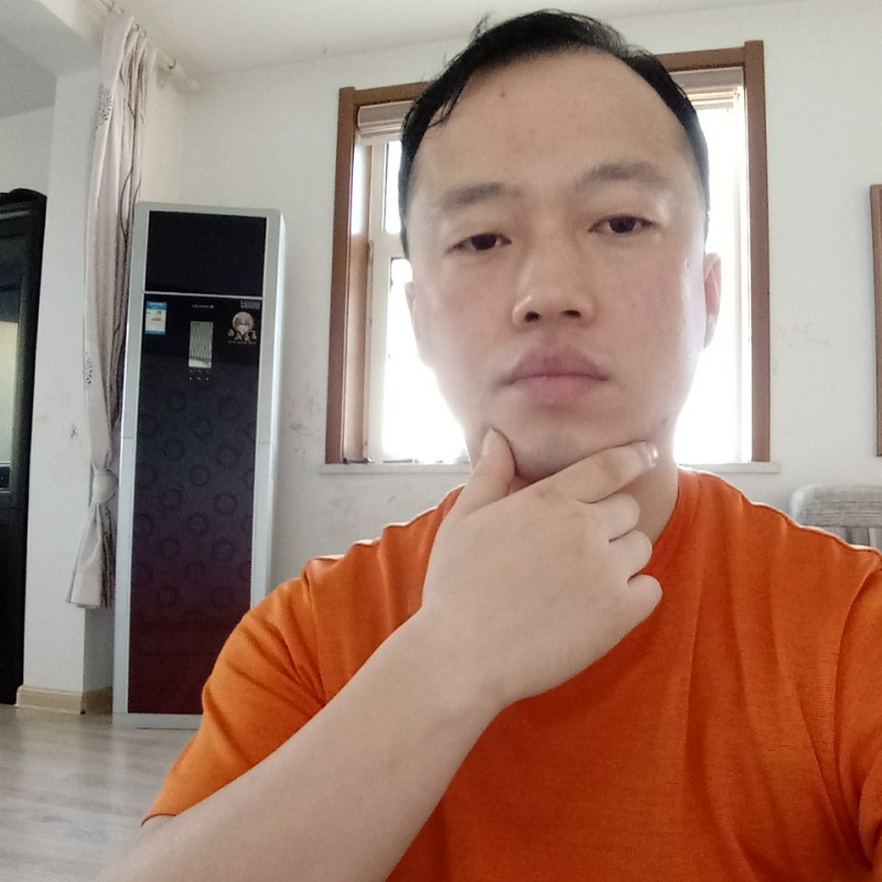 爱热闹的人的第一张照片--安庆相亲服务中心