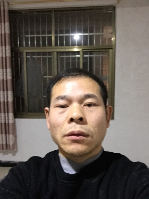 徐徐清风的第一张照片--安庆相亲服务中心
