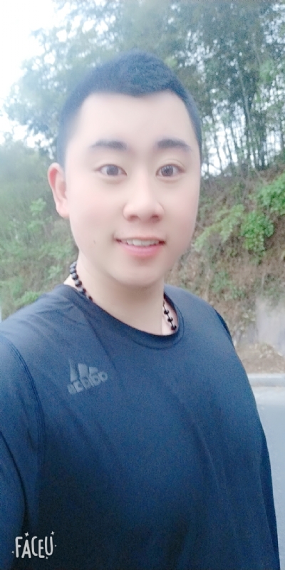 帅小伙的第一张照片--安庆相亲服务中心