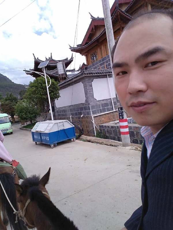 当代军人的第一张照片--安庆相亲服务中心