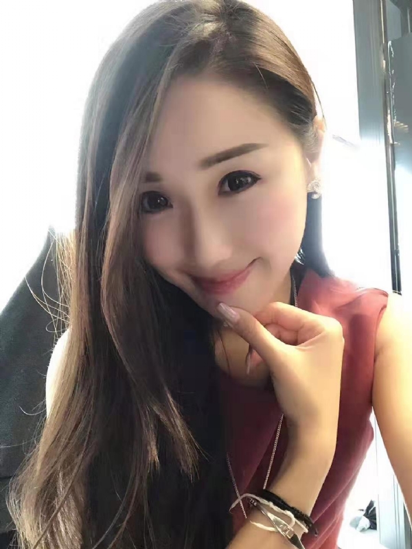 彩蝶的第一张照片--安庆相亲服务中心