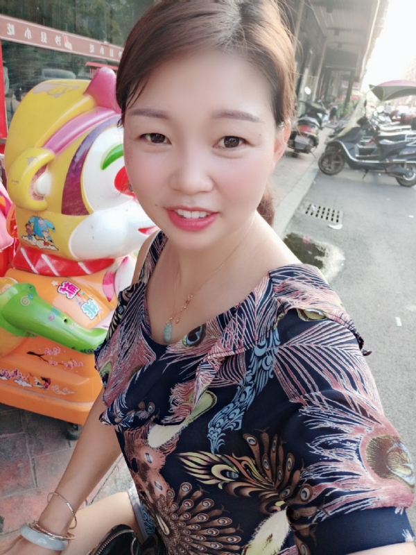 云儿的第一张照片--安庆相亲服务中心