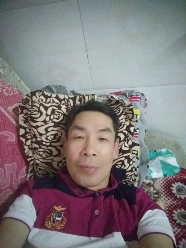 随缘的第一张照片--安庆相亲服务中心