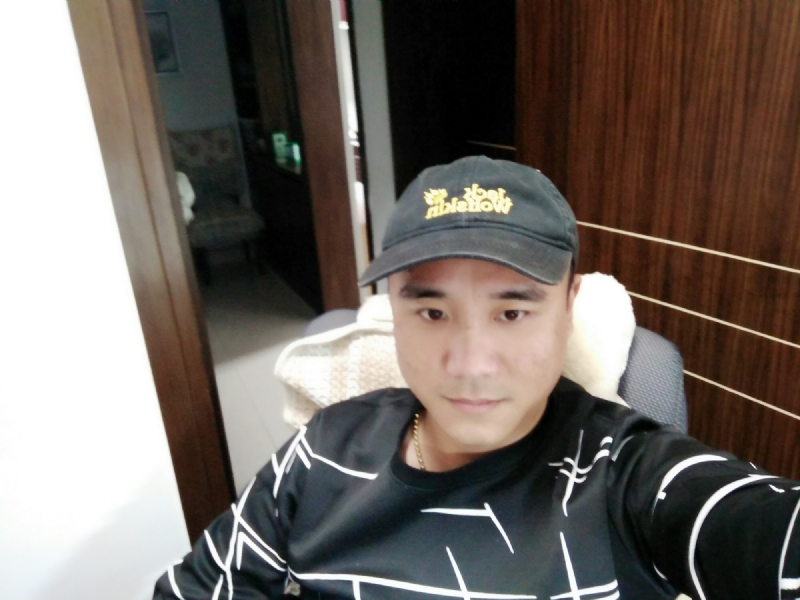 坚持我爱的第一张照片--安庆相亲服务中心