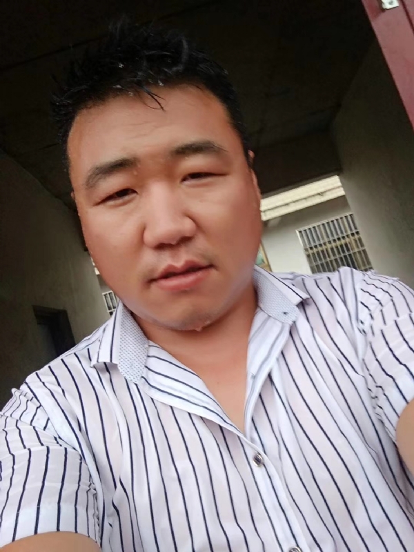 江湖中人的第一张照片--安庆相亲服务中心