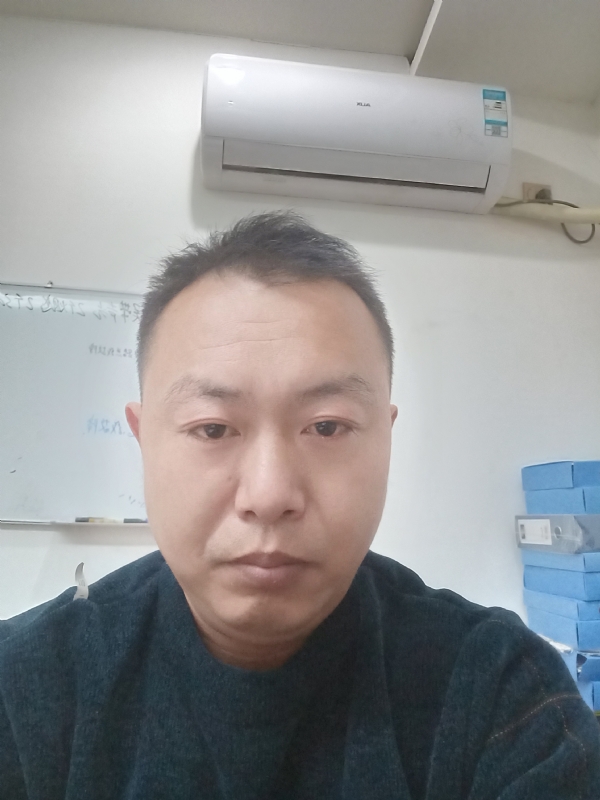 寻找另一半的第一张照片--安庆相亲服务中心