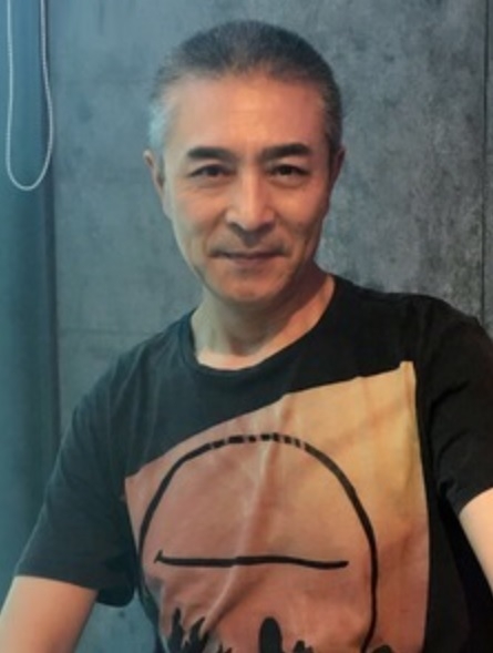 拥抱明天的第一张照片--安庆相亲服务中心