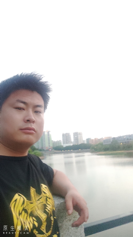 小海的第二张照片--安庆相亲服务中心