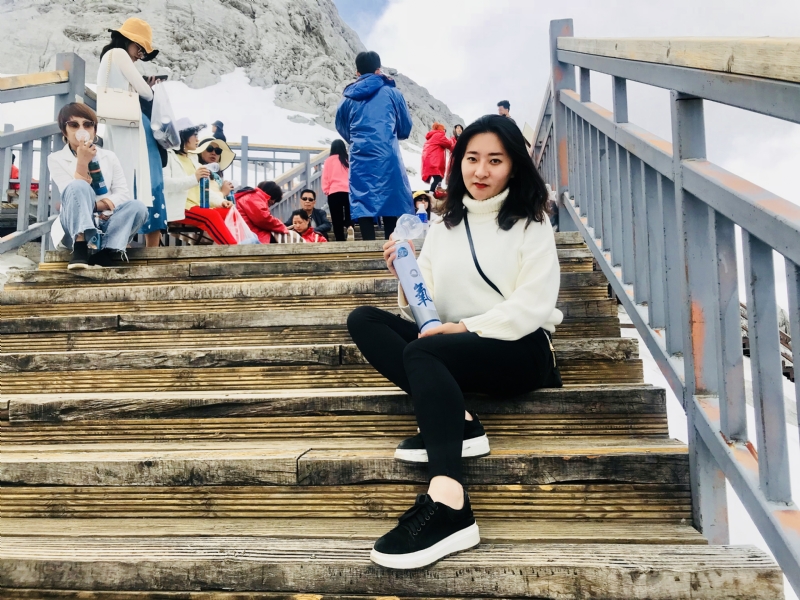 依雪的第四张照片--安庆相亲服务中心