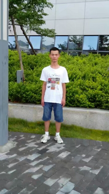 龙行天下的第一张照片--安庆相亲服务中心