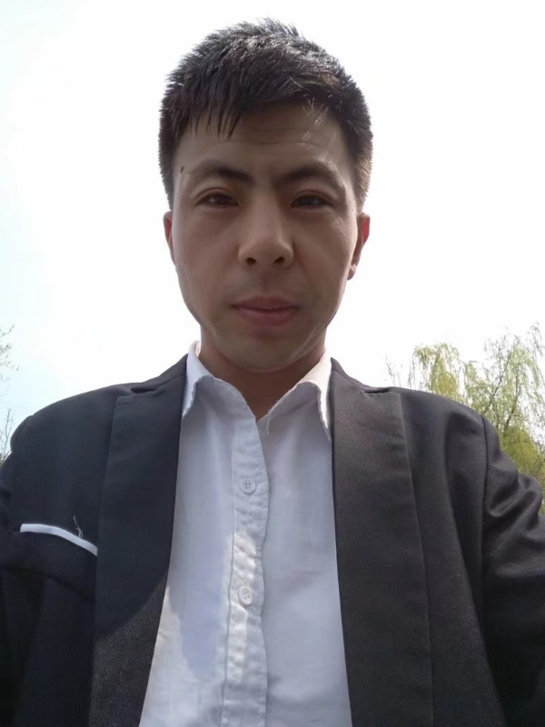 许以飞翔的第一张照片--安庆相亲服务中心