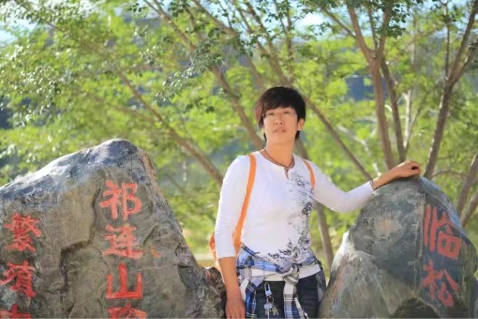弱水河边青春草的第一张照片--安庆相亲服务中心