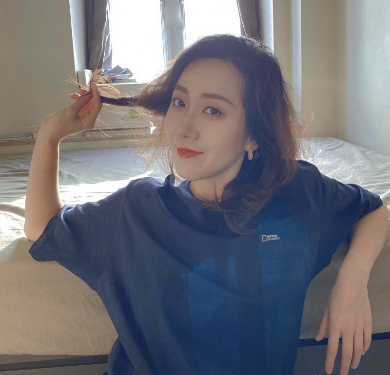 李雯雪的第一张照片--安庆相亲服务中心