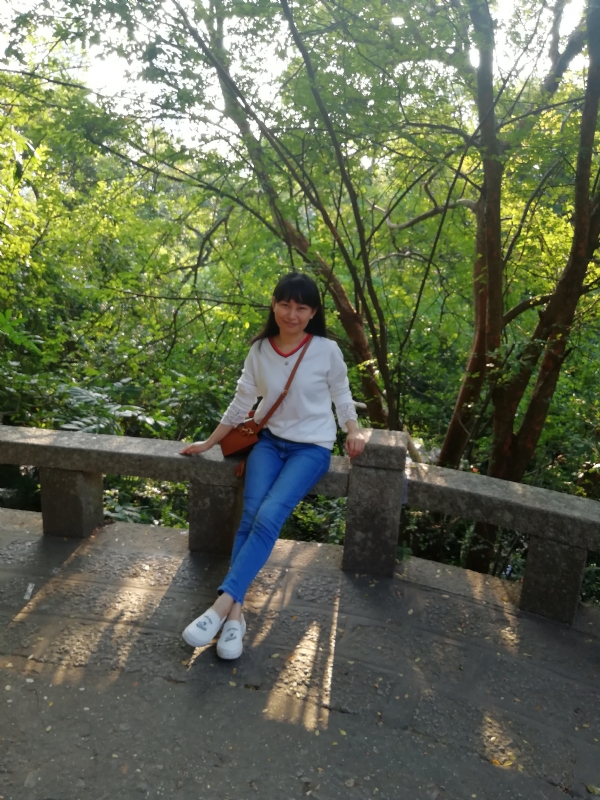 夏陌的第一张照片--安庆相亲服务中心