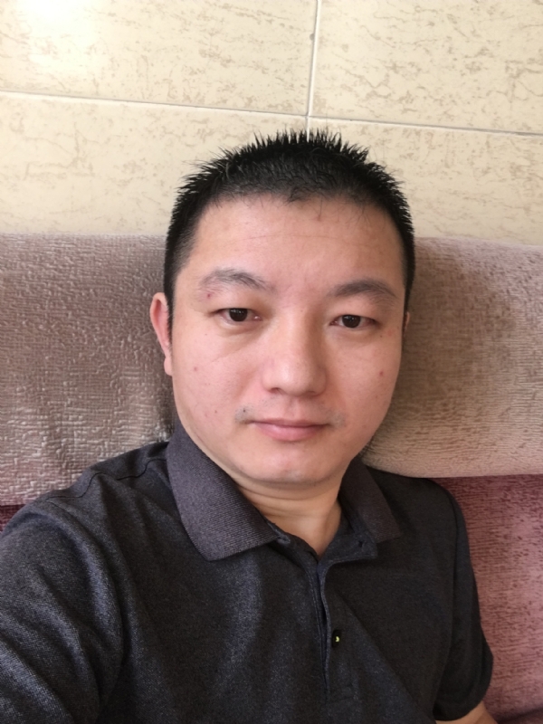 曲怀觞的第一张照片--安庆相亲服务中心