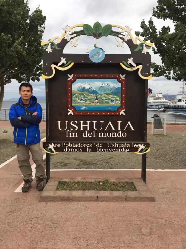龍少的第一张照片--安庆相亲服务中心