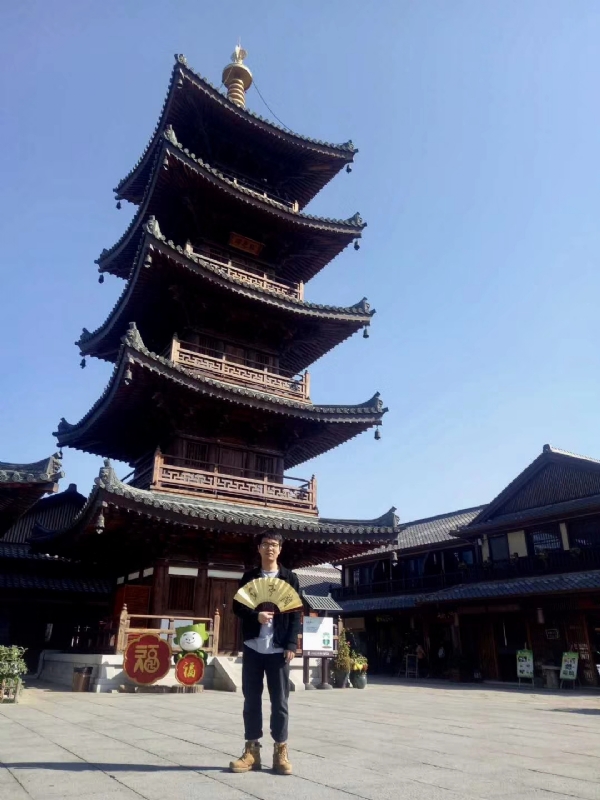 流浪共和的第二张照片--安庆相亲服务中心