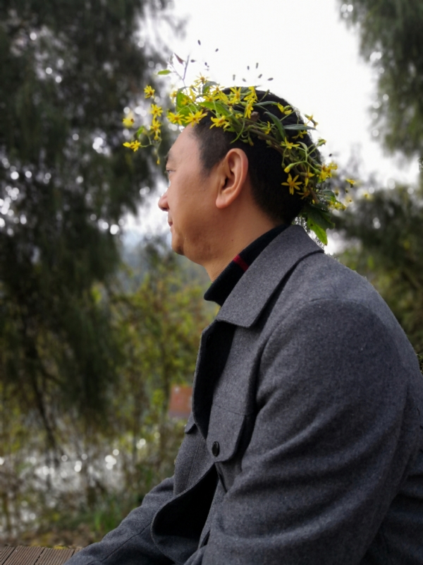 小白杨的第一张照片--安庆相亲服务中心