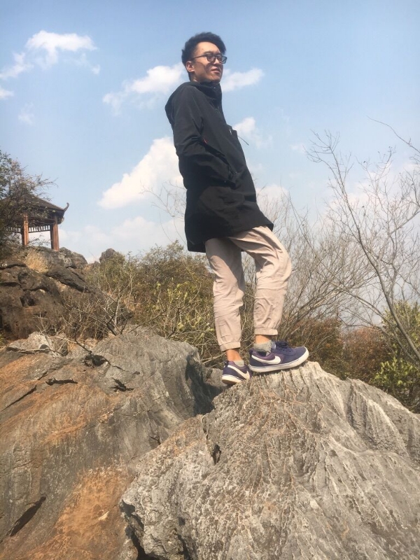 雨夜寻知己的第一张照片--安庆相亲服务中心