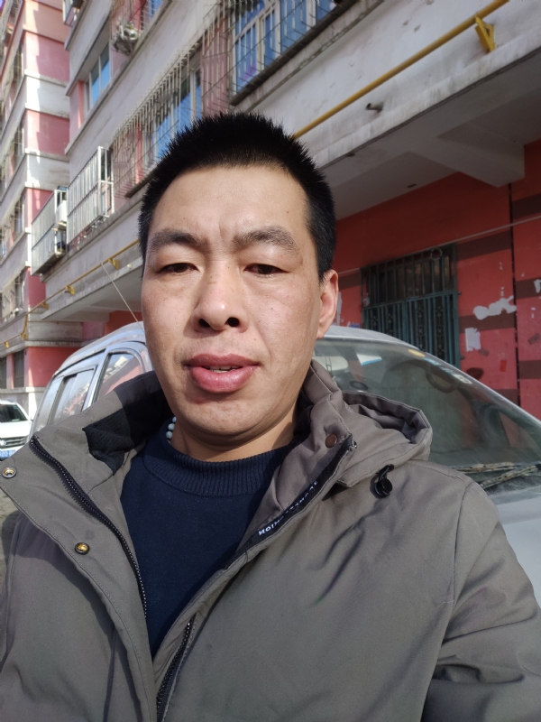华哥的第一张照片--安庆相亲服务中心