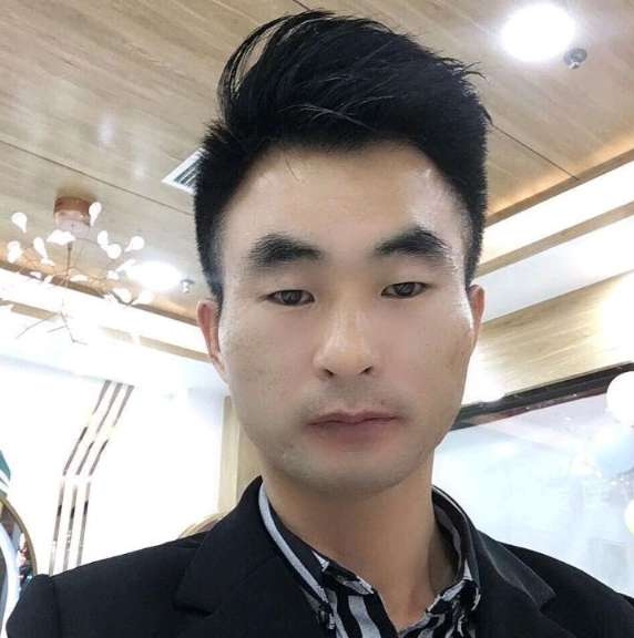 情系半生的第一张照片--安庆相亲服务中心