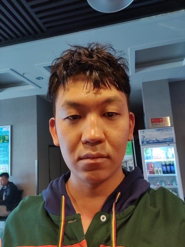文哈哈的第一张照片--安庆相亲服务中心
