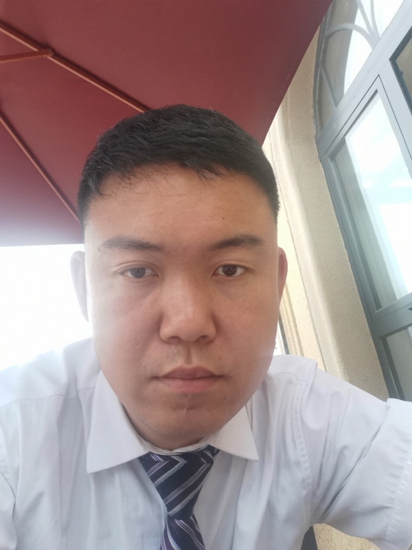 小龙哥的第一张照片--安庆相亲服务中心
