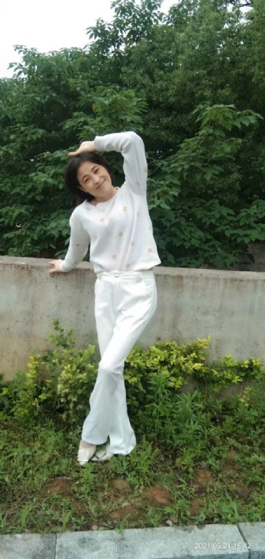 九妹的第四张照片--安庆相亲服务中心