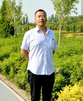 天不在蓝的第一张照片--安庆相亲服务中心