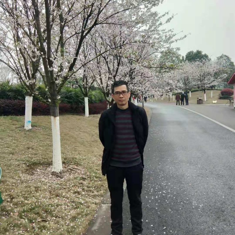 痴心爱人的第一张照片--安庆相亲服务中心