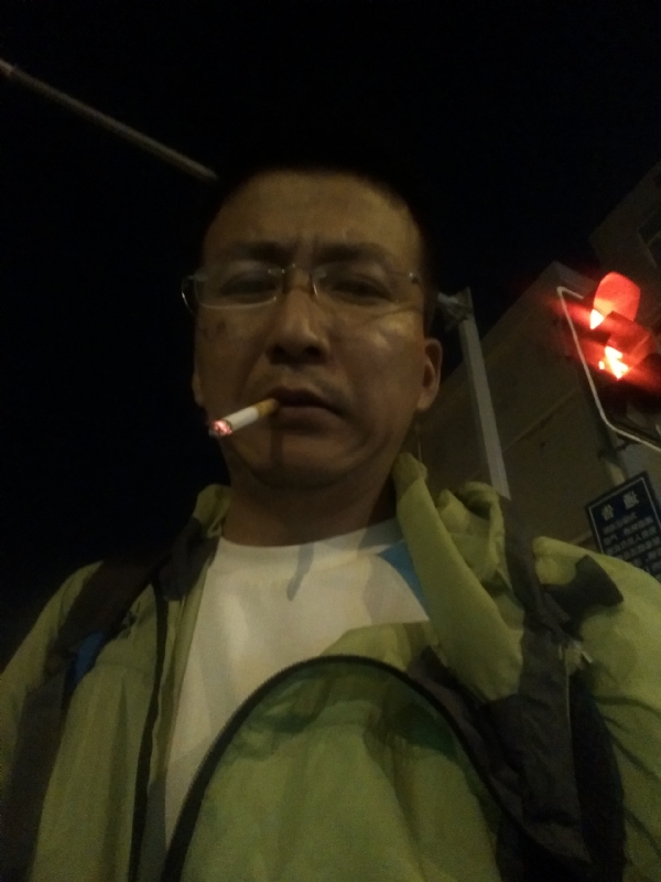 认真的生活的第一张照片--安庆相亲服务中心