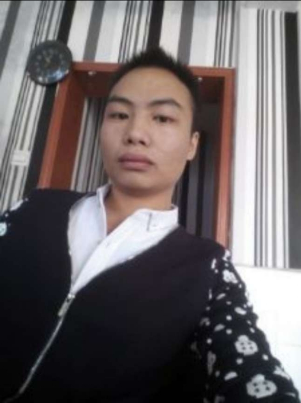 阿龙的第一张照片--安庆相亲服务中心