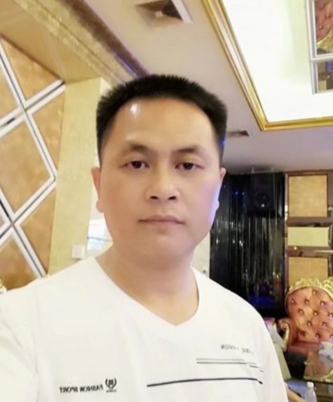 小梁的第二张照片--安庆相亲服务中心