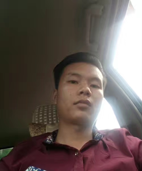 单亲爸爸的第一张照片--安庆相亲服务中心