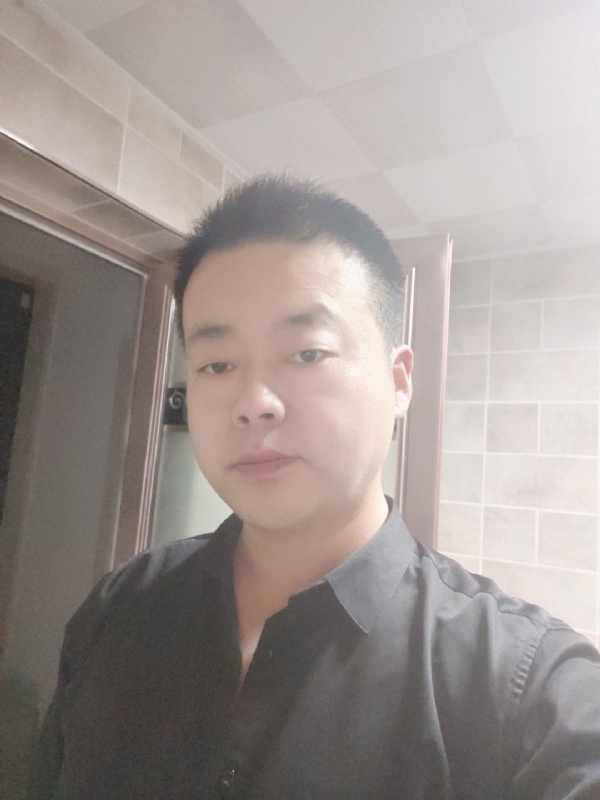 yangyongpingaoi的第二张照片--安庆相亲服务中心
