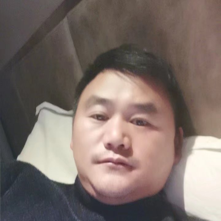 奔跑的第四张照片--安庆相亲服务中心