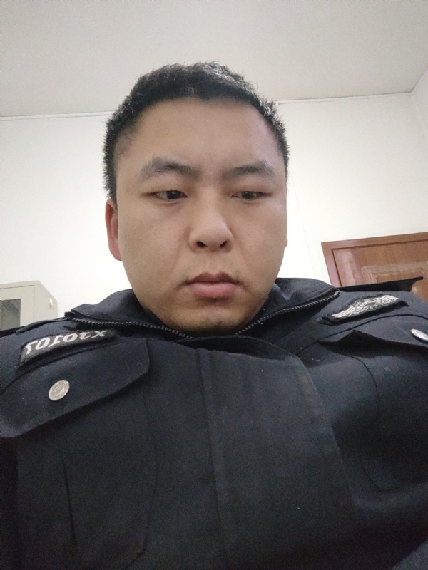 好纠结的第二张照片--安庆相亲服务中心