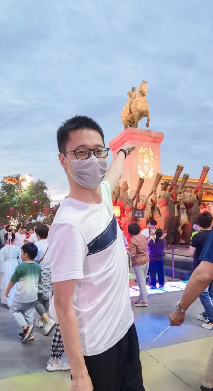 一休哥的第一张照片--安庆相亲服务中心