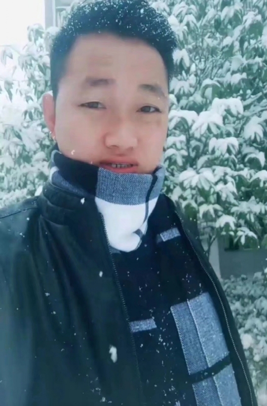 为爱拼一回的第一张照片--安庆相亲服务中心