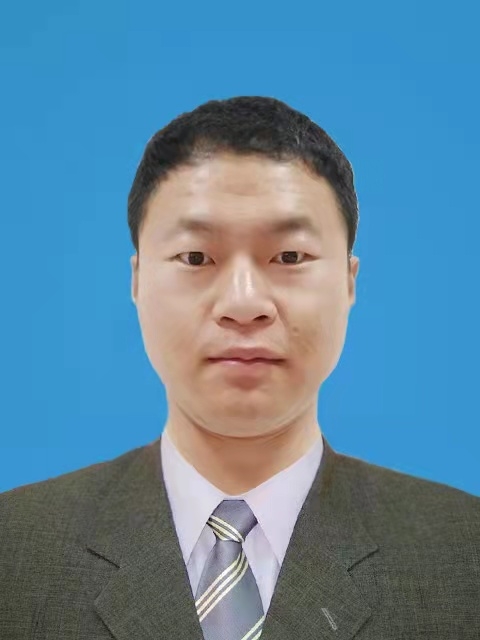 雨哥的第一张照片--安庆相亲服务中心