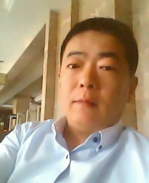 落叶随风的第一张照片--安庆相亲服务中心