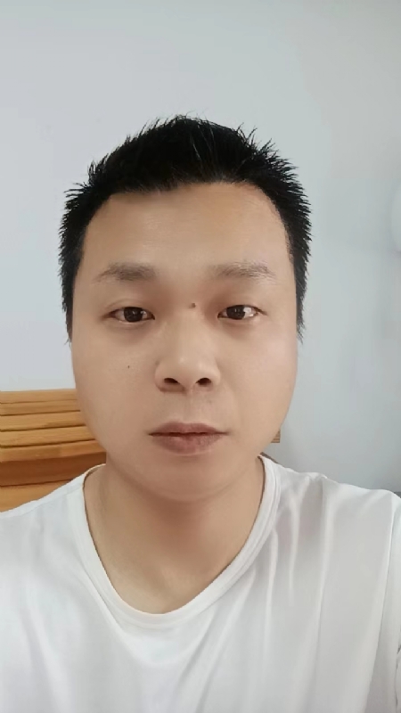 阳光的第一张照片--安庆相亲服务中心