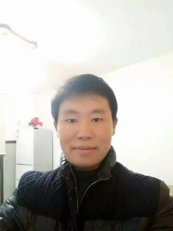 擎天柱的第一张照片--安庆相亲服务中心