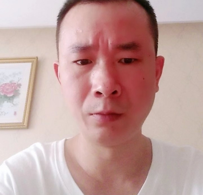 自由飞翔的第一张照片--安庆相亲服务中心