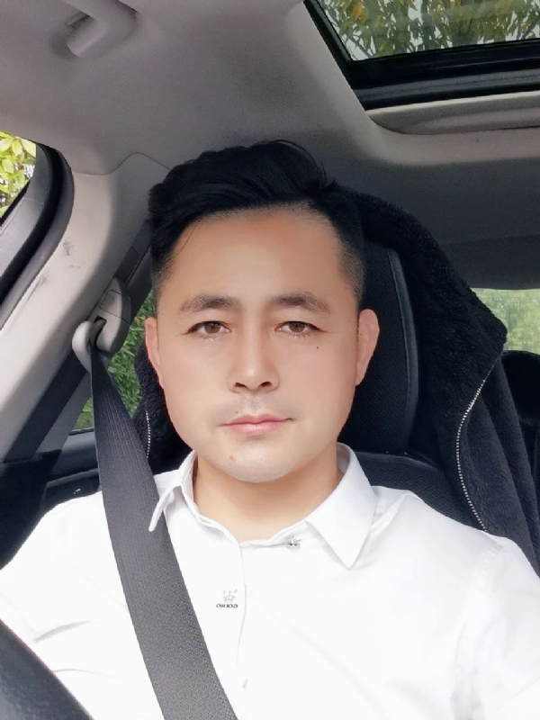 阿华大人的第二张照片--安庆相亲服务中心