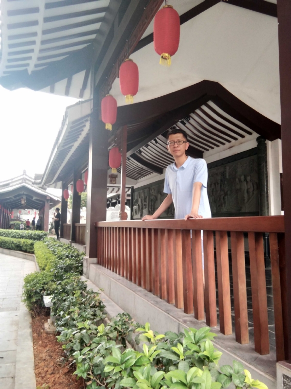 lijian的第一张照片--安庆相亲服务中心