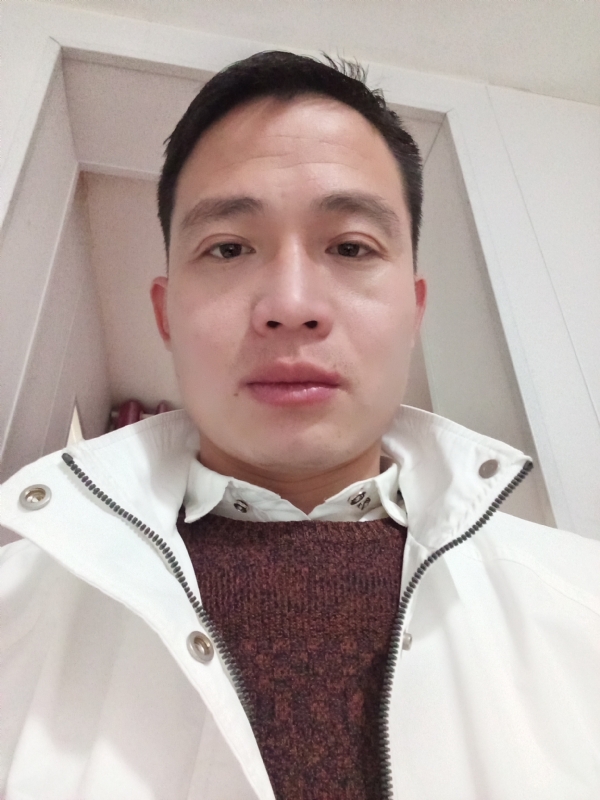 忧伤还是快乐的第一张照片--安庆相亲服务中心