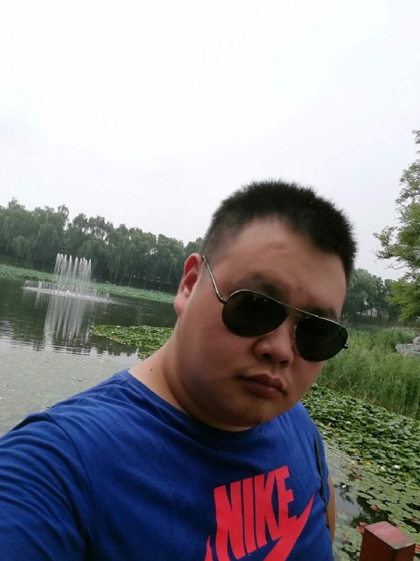 石头的第一张照片--安庆相亲服务中心