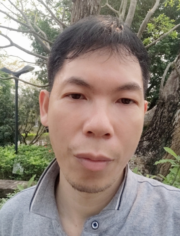 漂浮的云的第一张照片--安庆相亲服务中心